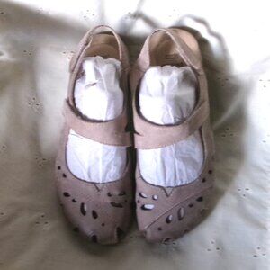 8M ~ Earth Origins ~ leather mary-janes ~ bosk benji